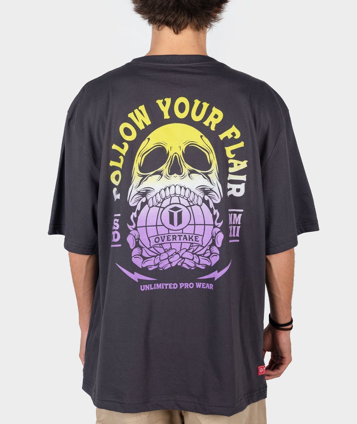 Worldwide - Oversize