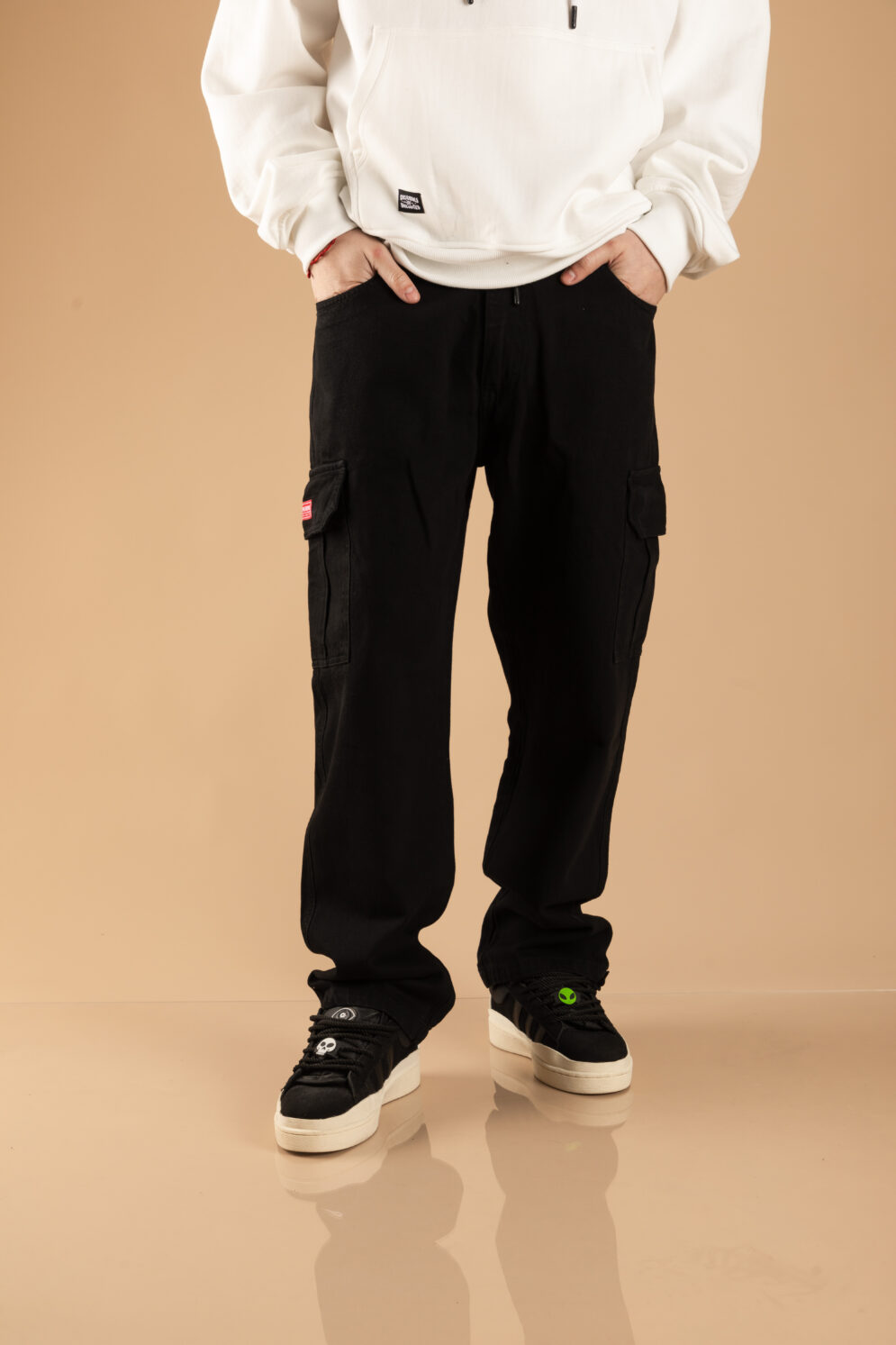 Cargo Jean Black
