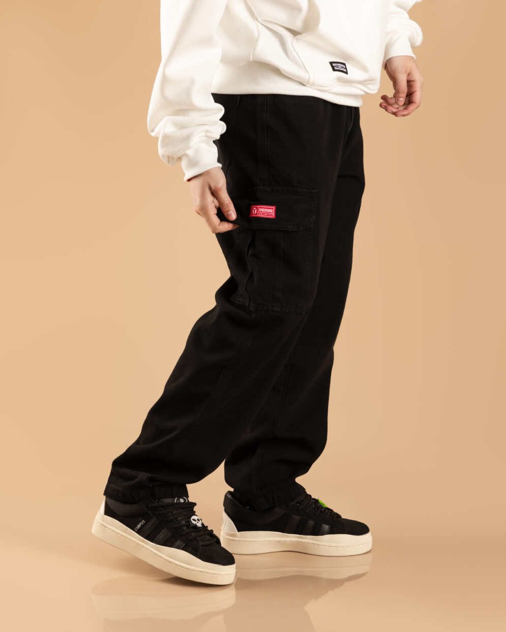 Cargo Jean Black
