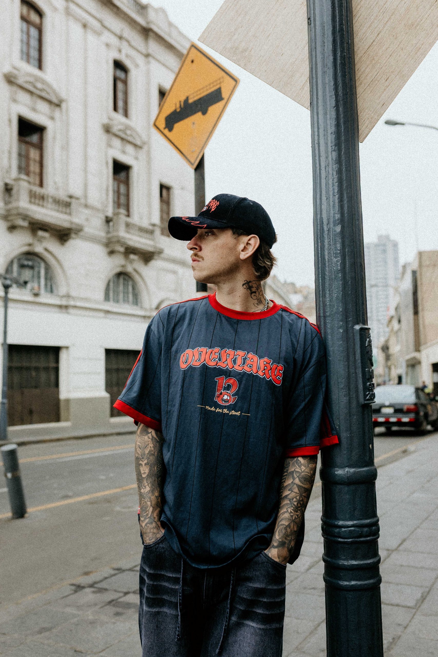 Red Devil - Retro Oversize - Imagen 2